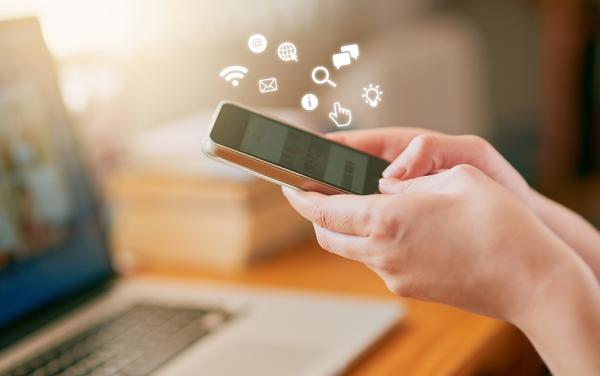 手機整夜充電可行嗎？有啥注意事項？這幾點要掌握